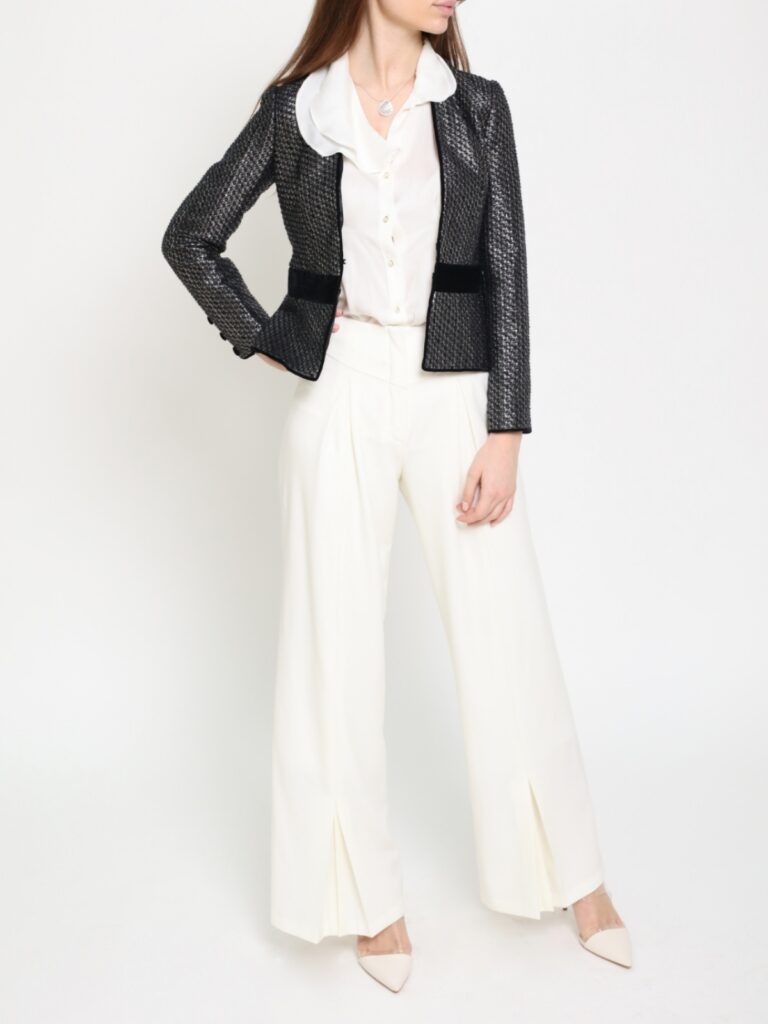 SAFIRO Black shimmery jacket - model 3